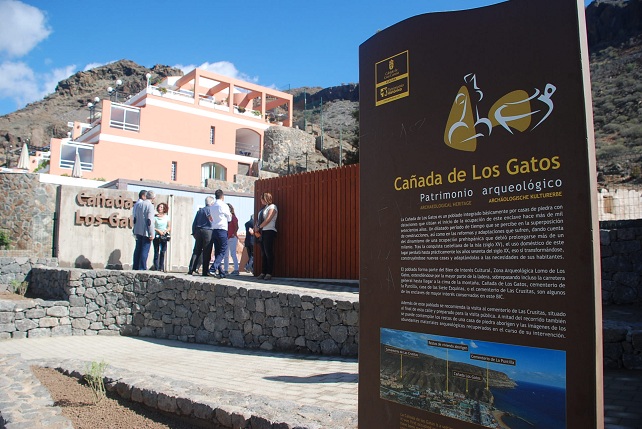 Panel2_Yacimiento-de-Cañada-de-los-Gatos